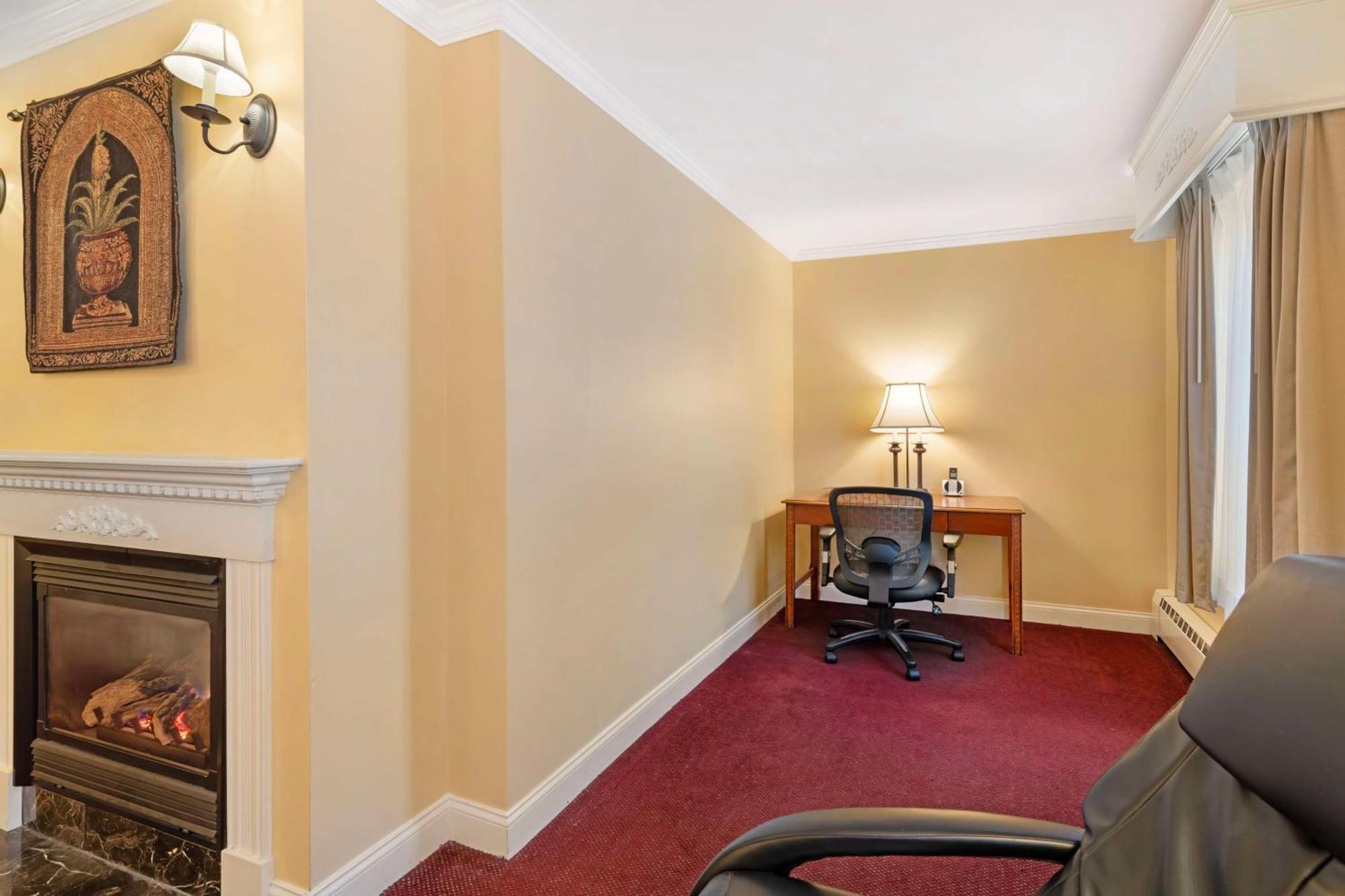 Best Western White House Inn Bangor Exterior photo