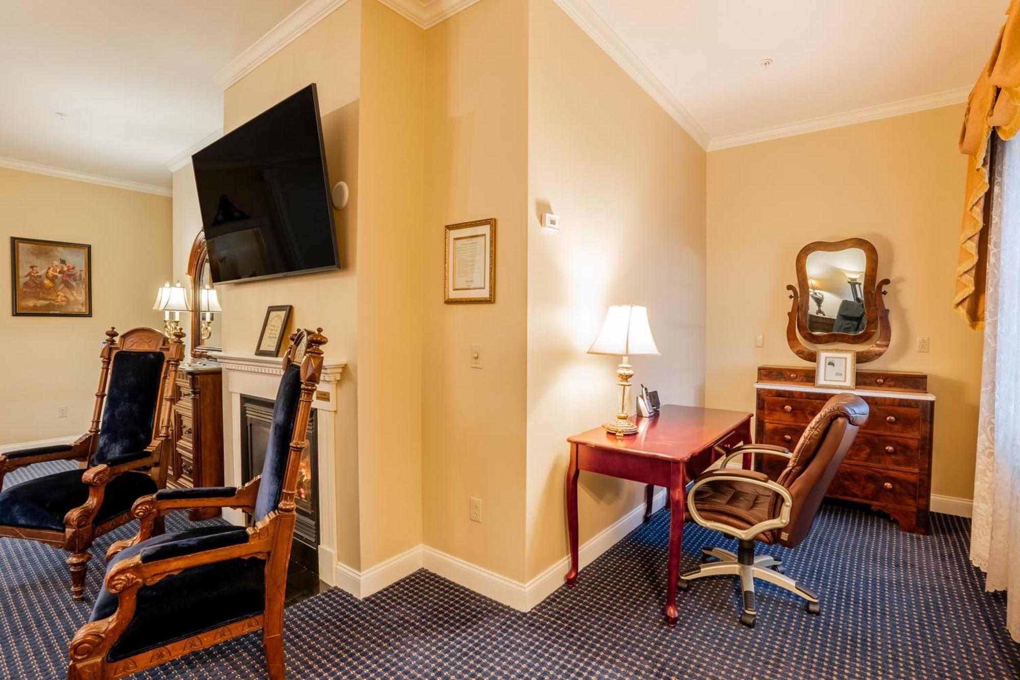 Best Western White House Inn Bangor Exterior photo